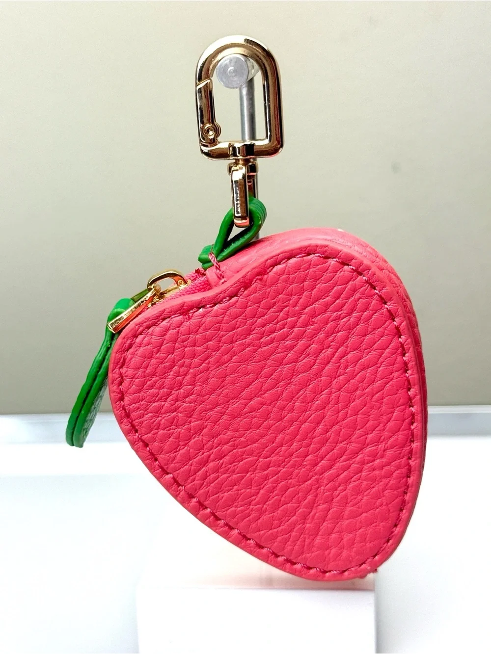 🍓 Strawberry Coin Pouch Keychain Micro Mini Bag Charm